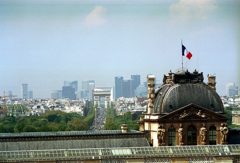 Image showing the Obelisque (Place de la Concorde), Arche de Triomphe and La Grande Arche (La Dfense)